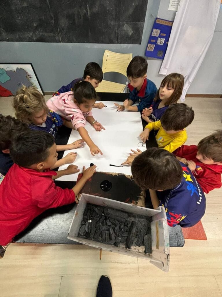 A importância das lendas e mitos no desenvolvimento infantil Dayse Campos