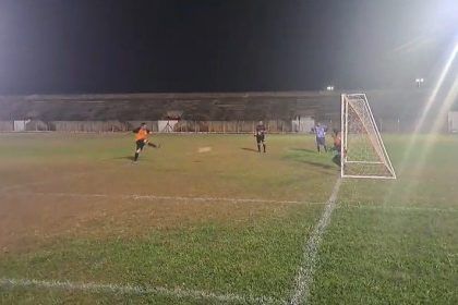 SENIOR 45 – 14-10-25 (3) OT Marrucos e Cavaquinhos avançam para a final do Campeonato Municipal de Futebol Sênior 45+