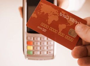 Será que pagar contas com cartão de crédito pode ter algum benefício divulga oeste